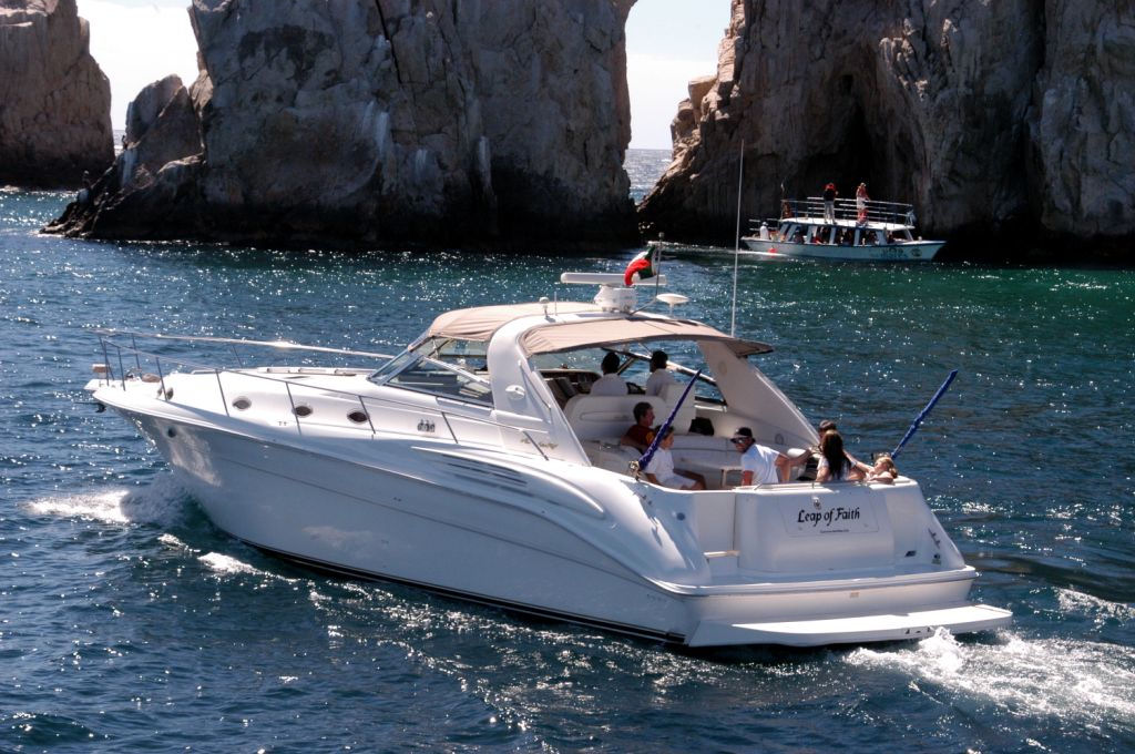 Best Deluxe Private Yacht Cruise Shore Excursion at Cabo San Lucas