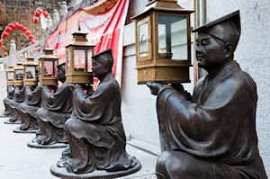 Private Tour of Hong Kong for two