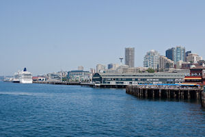 Transfer Private Sedan Pier to Airport up to 3
